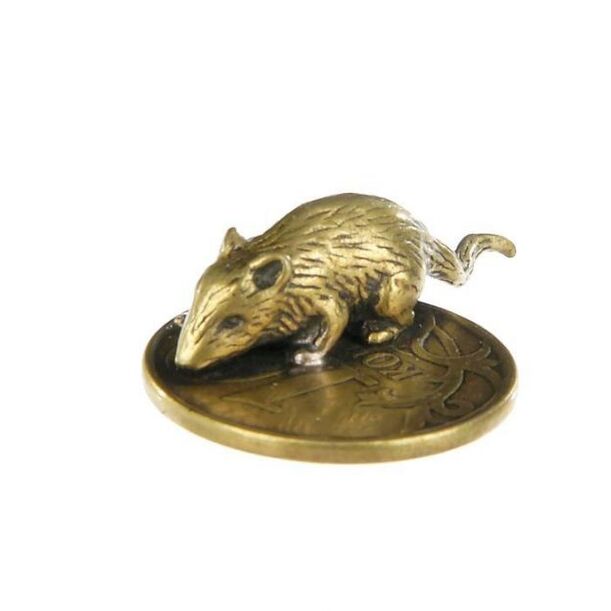 Amulette de souris de sac à main avec une pièce de monnaie pour la bonne chance en matière d'argent